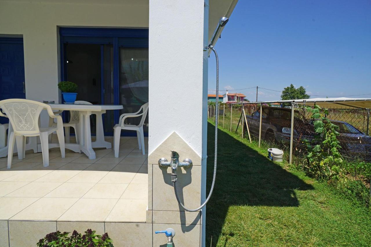 Dolphins House Paralia Avdhiron Exterior foto