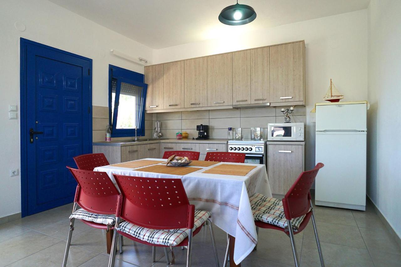 Dolphins House Paralia Avdhiron Exterior foto