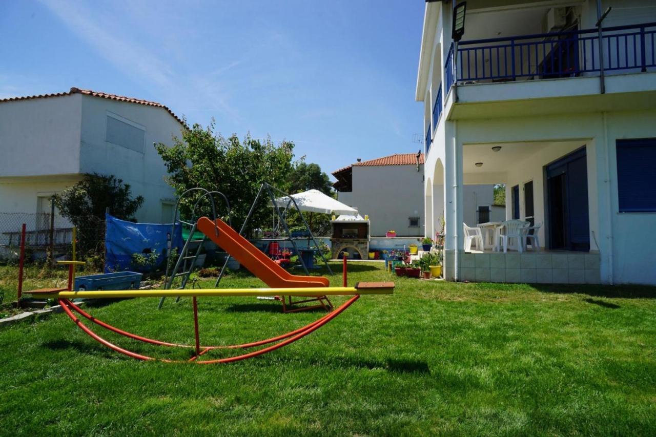 Dolphins House Paralia Avdhiron Exterior foto